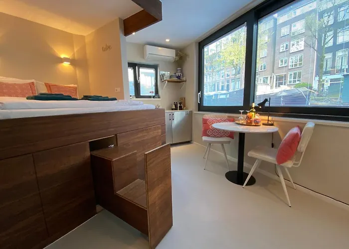 Houseboat Sophia Amsterdam