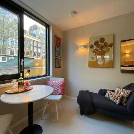 Houseboat Sophia *
